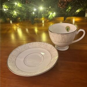 Waterford Bassano Tea Cup and Saucer - Thumbnail 2